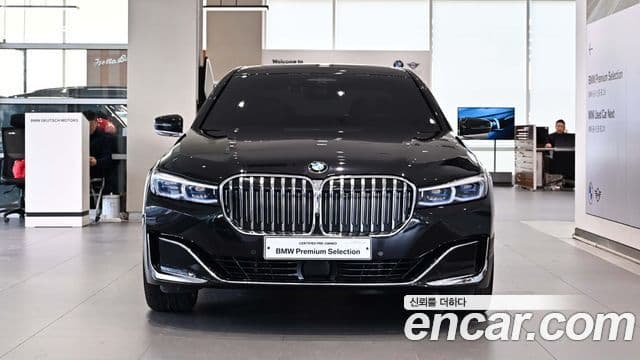 BMW 7 Series 2019 — ფოტო 2/20