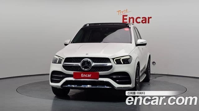Mercedes-Benz GLE-Class 2021 — ფოტო 2/20