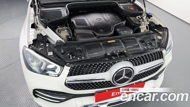 Mercedes-Benz GLE-Class 2021 — ფოტო 5/20