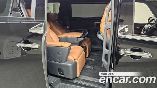 Toyota Alphard 2025 — ფოტო 12/20