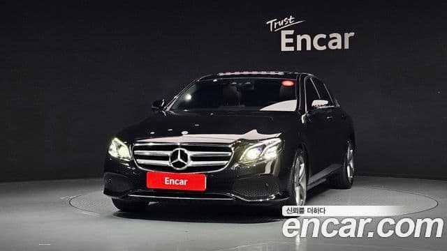 Mercedes-Benz E-Class 2018 — Şəkil 3/20