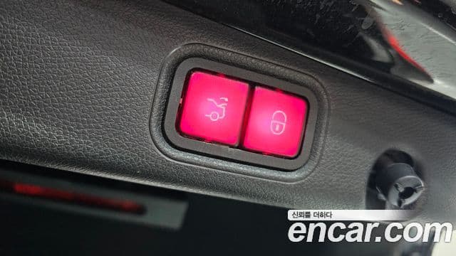 Mercedes-Benz E-Class 2018 — Şəkil 15/20