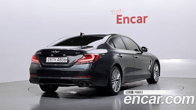 Genesis G70 2019 — ფოტო 1/20