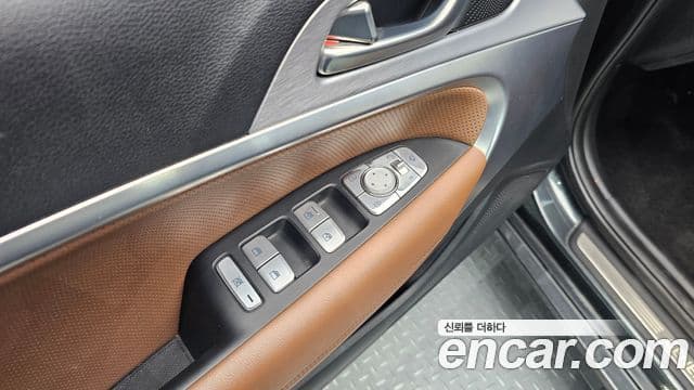 Genesis G70 2019 — Şəkil 19/20