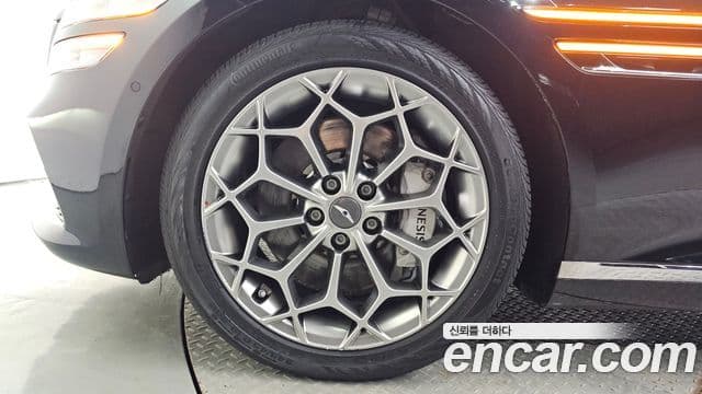 Genesis Electrified G80 2022 — Şəkil 4/20
