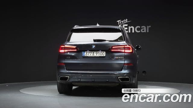 BMW X5 2021 — ფოტო 4/20