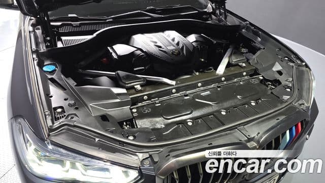 BMW X5 2021 — ფოტო 6/20