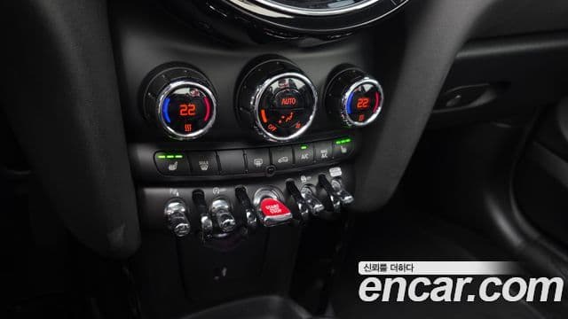 Mini Cooper Convertible 2024 — Şəkil 17/20