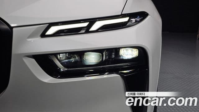 BMW X7 2025 — Şəkil 23/29