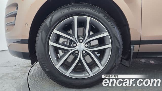 Land Rover Range Rover Evoque 2026 — Şəkil 8/20