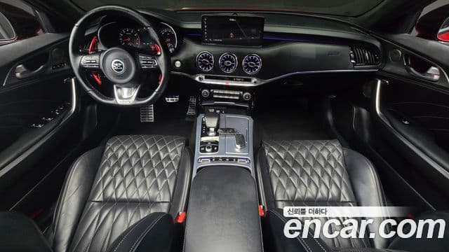 Kia Stinger 2020 — ფოტო 7/20