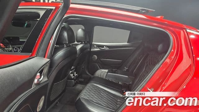 Kia Stinger 2020 — ფოტო 11/20