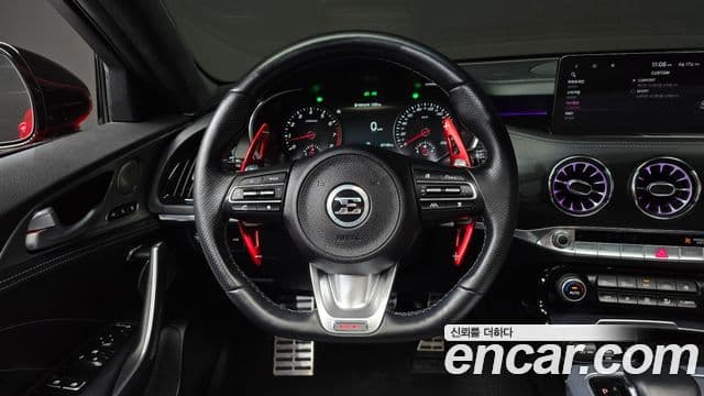 Kia Stinger 2020 — ფოტო 12/20