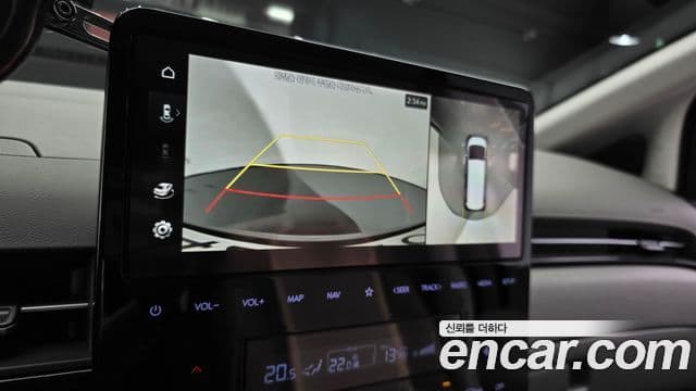 Hyundai Staria 2025 — Фото 16/20