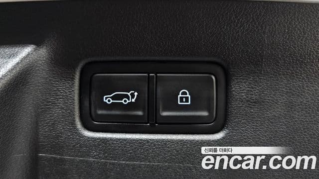 Hyundai Santa Fe 2024 — Şəkil 17/20