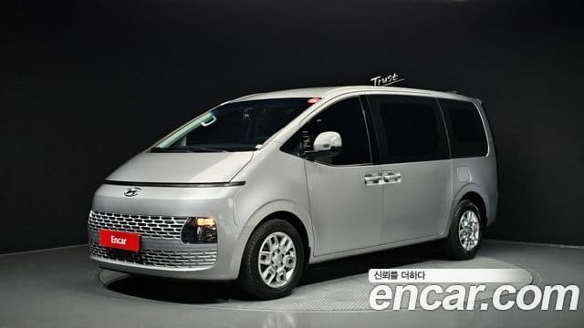 Hyundai Staria 2023 — Şəkil 1/20