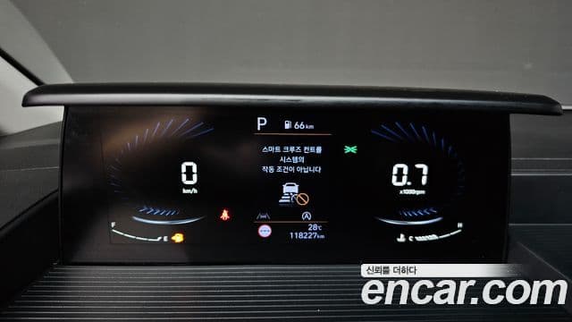 Hyundai Staria 2023 — Şəkil 8/20
