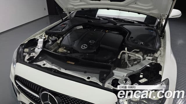 Mercedes-Benz E-Class 2021 — Şəkil 6/20