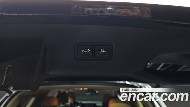 Kia Carnival 2023 — Şəkil 19/20