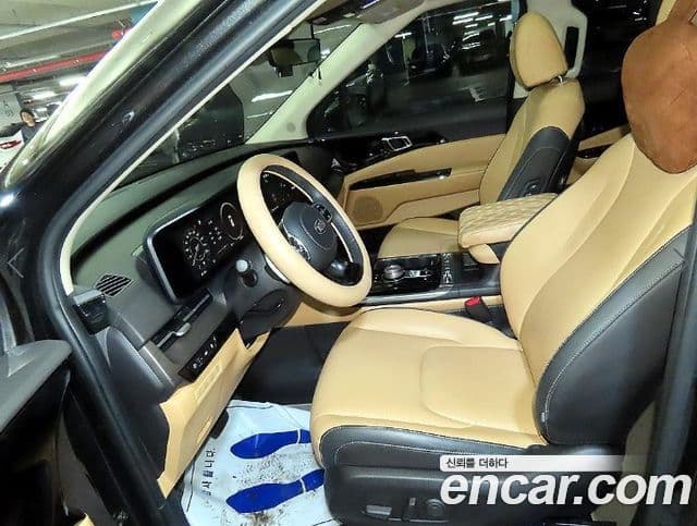Kia Carnival 2021 — Фото 4/19