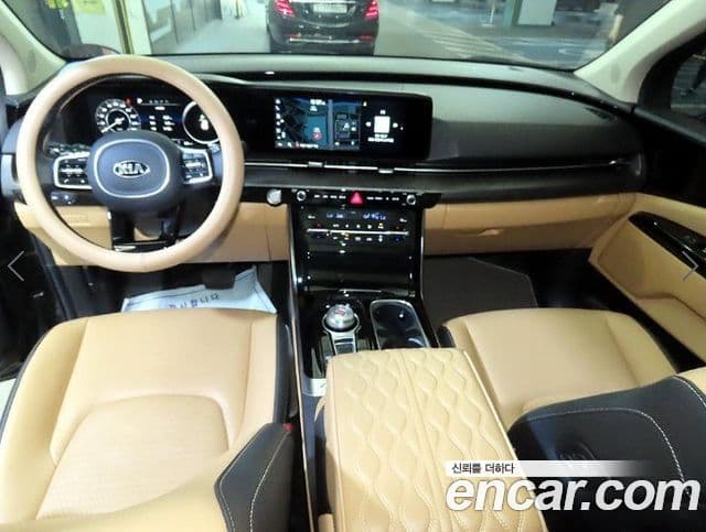 Kia Carnival 2021 — Фото 7/19