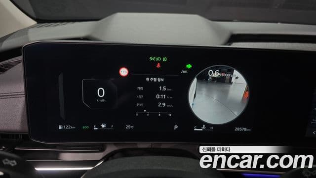 Kia Carnival 2023 — Фото 8/20