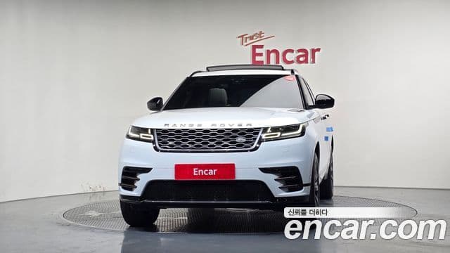 Land Rover Range Rover Velar 2019 — ფოტო 3/20