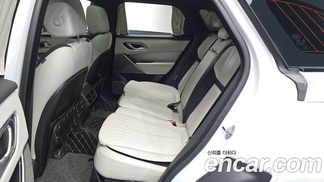 Land Rover Range Rover Velar 2019 — ფოტო 11/20