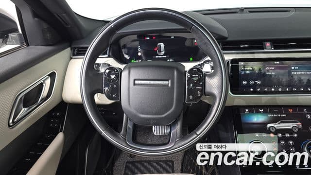 Land Rover Range Rover Velar 2019 — ფოტო 13/20