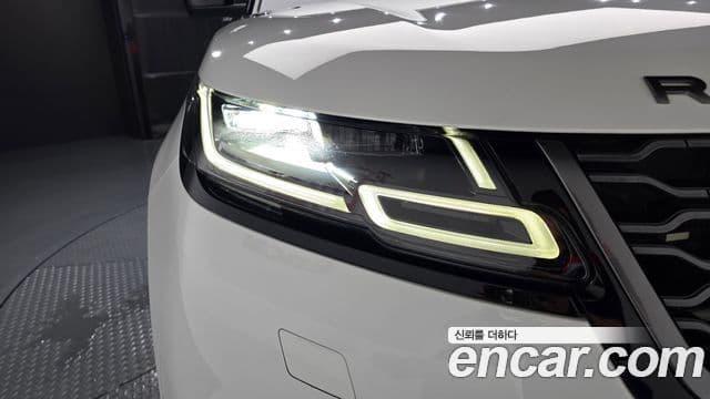 Land Rover Range Rover Velar 2019 — Photo 34/34