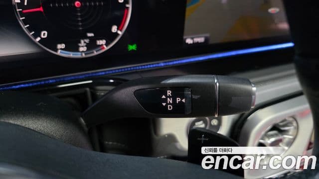 Mercedes-Benz G-Class 2024 — Photo 4/20