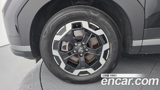 Hyundai Santa Fe 2024 — ფოტო 5/20
