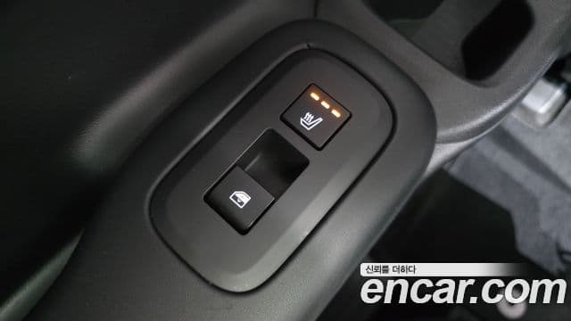 Hyundai Santa Fe 2024 — ფოტო 18/20