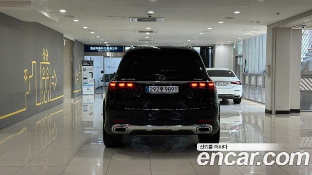 Mercedes-Benz GLS-Class 2025 — Фото 2/20