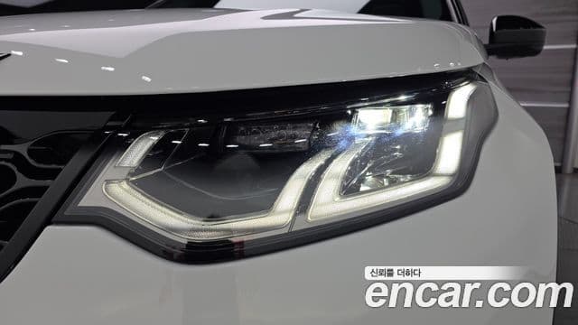 Land Rover Discovery Sport 2026 — ფოტო 17/20