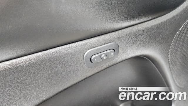 Jeep Grand Cherokee 2019 — Şəkil 10/34
