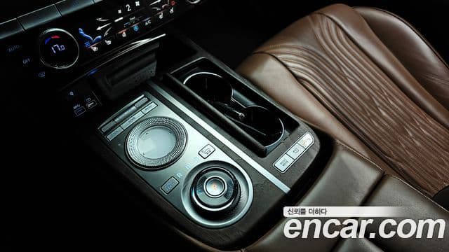 Genesis Electrified G80 2020 — ფოტო 9/20