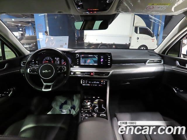 Kia K5 2022 — ფოტო 4/20