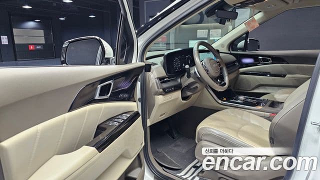 Kia Carnival 2022 — Фото 10/20