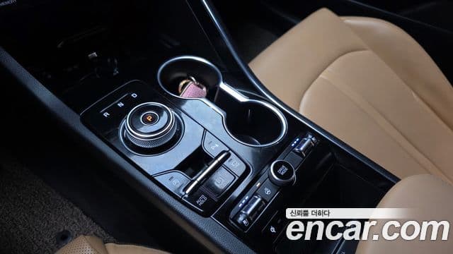 Kia K5 2022 — Şəkil 9/20