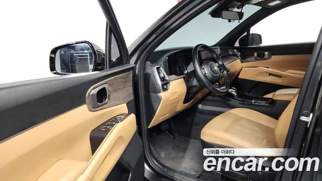 Kia Sorento 2020 — Фото 10/20
