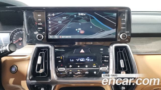 Kia Sorento 2020 — Фото 13/20