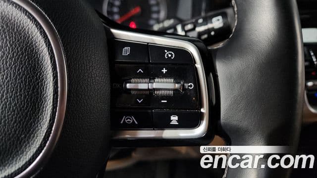 Kia Sorento 2020 — Фото 17/20