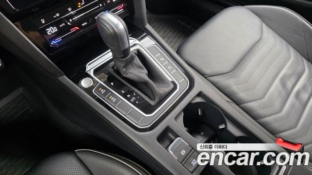 Volkswagen Arteon 2022 — фото 9 из 20