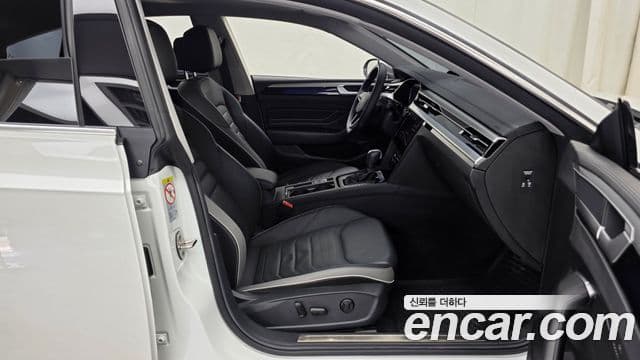 Volkswagen Arteon 2022 — ფოტო 11/20