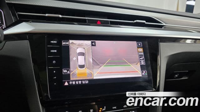 Volkswagen Arteon 2022 — ფოტო 15/20
