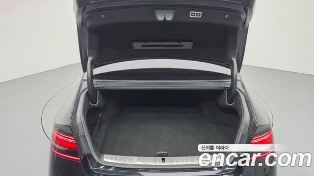 Genesis G90 2022 — Şəkil 20/20