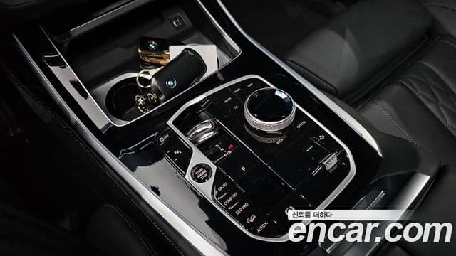 BMW X7 2024 — Şəkil 9/20