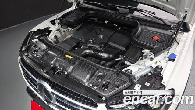 Mercedes-Benz GLE-Class 2025 — ფოტო 6/20