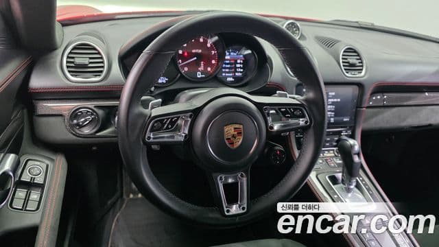 Porsche 718 Cayman 2024 — Photo 7/20